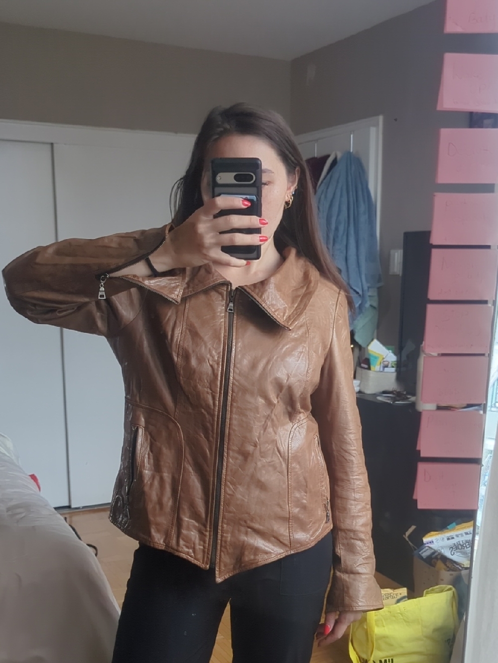 Danier Women's Brown Leather Zip-Front Jacket